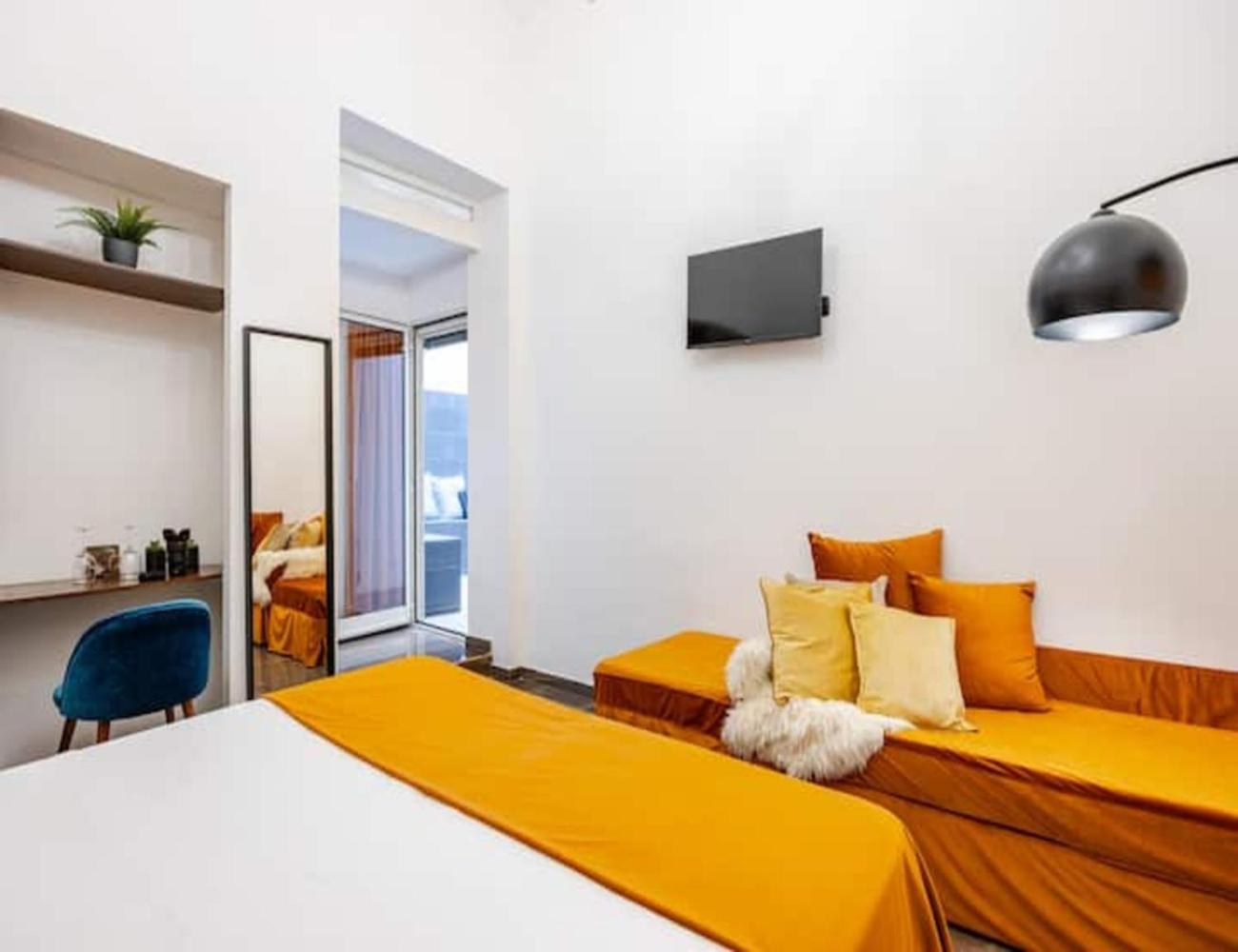 I Colori Di Napoli Bed & Breakfast Luaran gambar