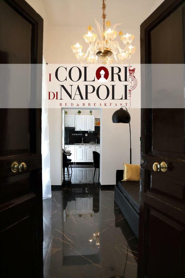 I Colori Di Napoli Bed & Breakfast Luaran gambar